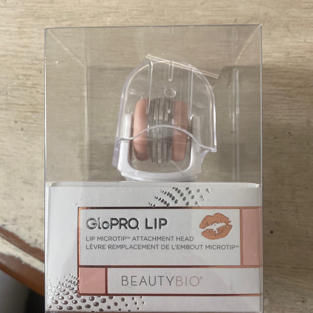 Glopro lip, microtips attachment head